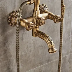 Shower Faucet Set - Handshower Included pullout Vintage Style / Country Antique Brass Mount Outside Ceramic Valve Bath Shower Mixer Taps