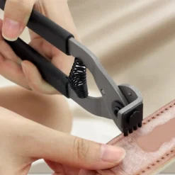 Silent Leather Punching Tool with 2/4 Teeth - Diamond-Shaped Carbon Steel Mute Pliers for Belts, Wallets, Saddles, and Fabric - Precision Cutting for DIY Crafts, Saddle Making, and Home Projects