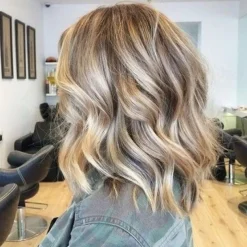 Soft Wavy Medium Wigs Natural Looking Synthetic Wigs for Ladies Daily Cosplay Hair Wig