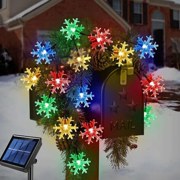 Solar LED Christmas Snowflake Waterproof Fairy String Lights 30/50/100 LED 8 Modes of Lighting Outdoor Backyard Garden Holiday Garden Wedding New Year Party Outdoor Indoor Decoration