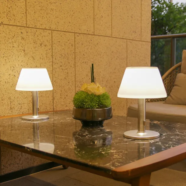 Solar Retro Desk Lamp - Waterproof Outdoor Table Floor Lamp for Bar, Garden, Terrace, Villa, Bar