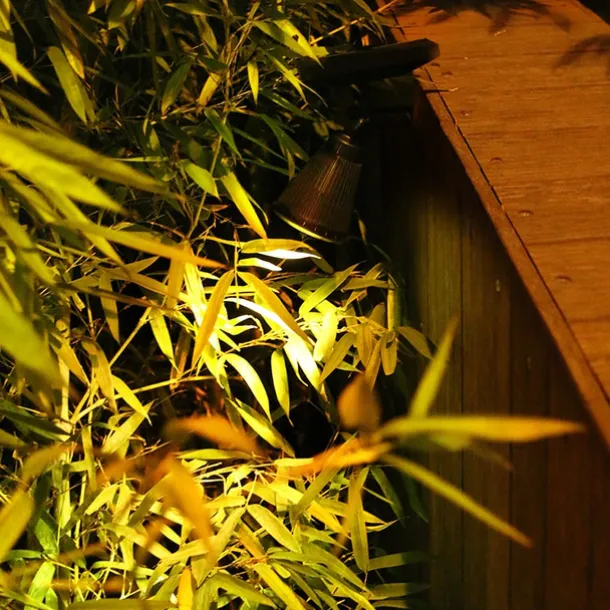 Solar Spot Lights Outdoor 2-in-1 Solar Landscape Spotlights Security Lights IP65 Waterproof Wall Lights for Walkway Yard Garden Driveway Pathway Garden 4/7 LED Beads