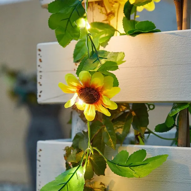 Solar Vine String Lights Ivy Lights LED Artificial Rattan Green Plant LED Solar String Light Outdoor Waterproof Led String Hanging Lights for Yard Fence Wall Hanging Wedding Decoration