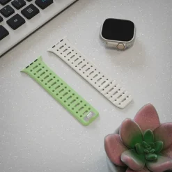 Sport Band Compatible with Apple Watch band 38mm 40mm 41mm 42mm 44mm 45mm 49mm Magnetic Clasp Adjustable Silicone Strap Replacement Wristband for iwatch Ultra 2 Series 9 8 7 SE 6 5 4 3 2 1