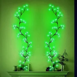 St. Patrick's Day Green Decorative Light String 96 Beads USB Power 8 Modes