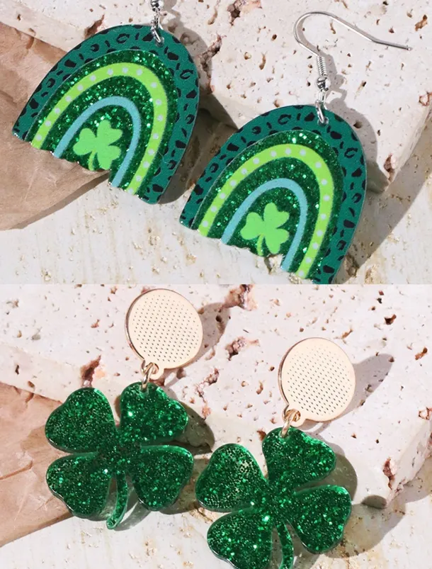 St. Patrick's Day Green Glitter Hat Earrings – Shamrock Design, Fun Festive Jewelry for Women, Perfect for Irish Celebrations and Holiday Parties