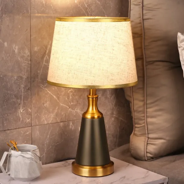 Table Lamp Bedroom European Creative Romantic Warm American Modern Simple Touch Nordic Light luxury Bedside Lamp