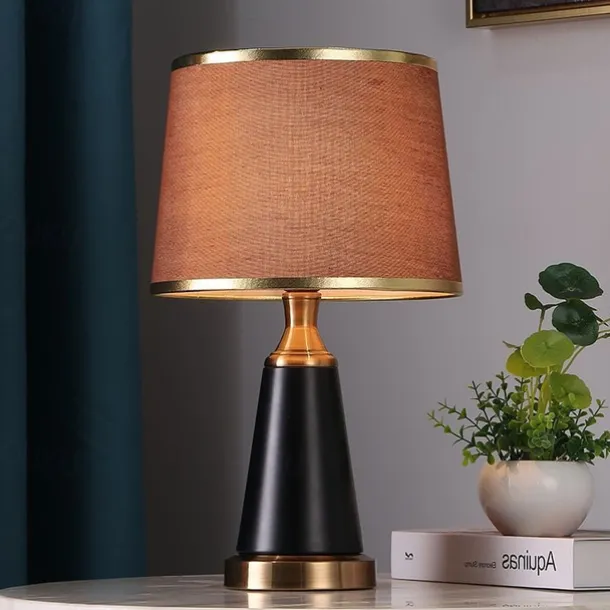 Table Lamp Bedroom European Creative Romantic Warm American Modern Simple Touch Nordic Light luxury Bedside Lamp