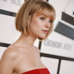 Taylor Swift Inspired Wigs Synthetic Wig Straight Short Bob Wig Short Medium Brown / Bleached Blonde Synthetic Hair Women's Fashionable Design Soft Natural Blonde