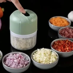 Tritatutto elettrico per aglio e verdure tritatutto frantoio per noci carne frutta cipolla ricaricabile multifunzione