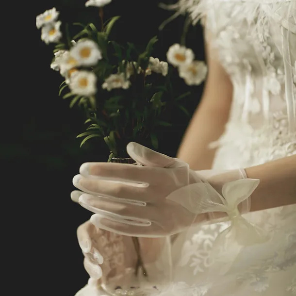 Tulle Wrist Length Glove Stylish / Artistic Style With Solid Wedding / Party Glove