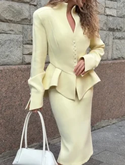 Two Piece Mermaid / Trumpet Mother of the Bride Dress Peplum Dress Elegant Simple Minimalist V Neck High Neck Tea Length Crepe Stretch Fabric Long Sleeve with Covered Buttons