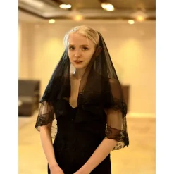 Two-tier Antique / Lace Applique Edge Wedding Veil Elbow Veils with Embroidery / Splicing 21.65 in (55cm) POLY / 100% Polyester