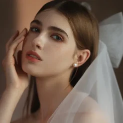 Two-tier Cute Wedding Veil Elbow Veils with Pure Color Tulle