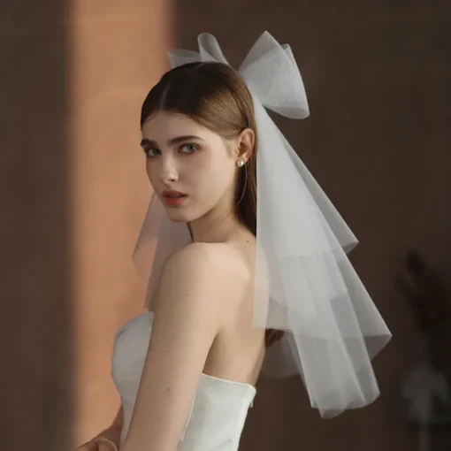 Two-tier Cute Wedding Veil Elbow Veils with Pure Color Tulle