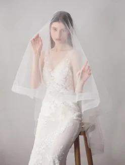 Two-tier Japan and Korea Style Wedding Veil Fingertip Veils with Fringe 62.99 in (160cm) Cotton / nylon with a hint of stretch / Drop Veil