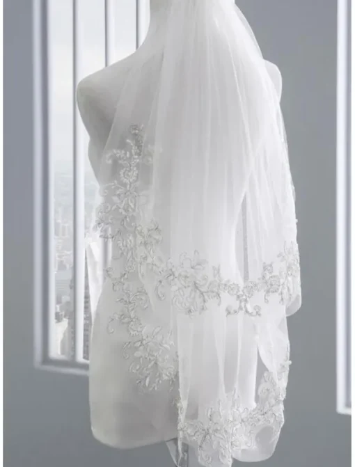 Two-tier Stylish / Pearls Wedding Veil Elbow Veils with Faux Pearl / Embroidery POLY / Drop Veil dress to impress
