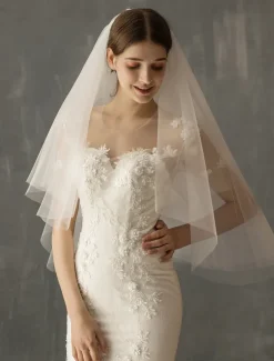 Two-tier Sweet Wedding Veil Elbow Veils with Solid Tulle / Drop Veil