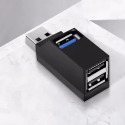 Type C USB 3.0 HUB Adapter 3 Ports USB Extender High Speed Data Transfer Splitter Docking Station for PC Laptop U Disk Card Read