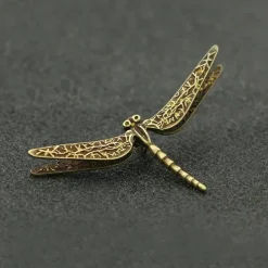 Vintage Brass Dragonfly Figurine - Antique-Style Home & Office Desk Decor, Creative Tea Pet Collectible