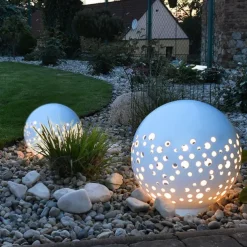 Waterproof Round Metal Hollow White Modern Outdoor Lanterns Lawn Lamp 110-240V