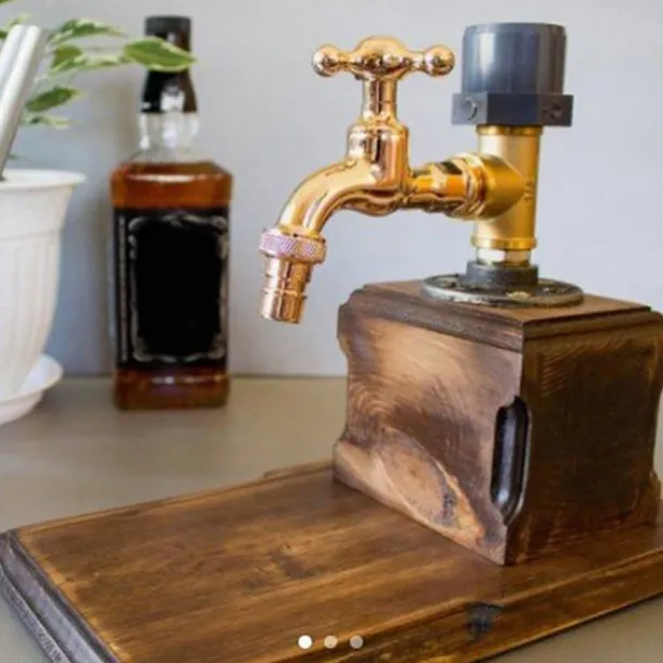 Whiskey Wood Dispenser,Faucet Shape Liquor Dispenser, Daddy Favorite Whiskey Wine Wood Dispenser for Home Bar Dinner Party Restaurant, Dad Papa Boyfriend Husband Gift