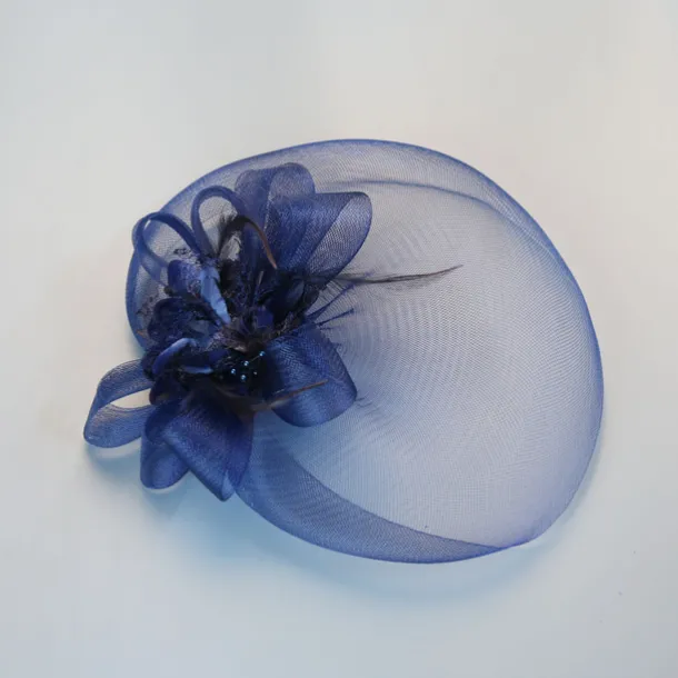 White Wedding Fascinator Tulle Beaded Organza Fascinators Hats Headwear Clip Vintage Elegant with Feathers Fur Flower 1 Piece Kentucky Horse Race Tea Party Ladies Day Headpiece