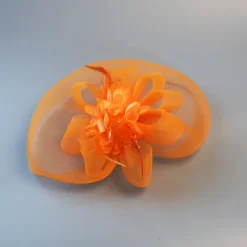 White Wedding Fascinator Tulle Beaded Organza Fascinators Hats Headwear Clip Vintage Elegant with Feathers Fur Flower 1 Piece Kentucky Horse Race Tea Party Ladies Day Headpiece