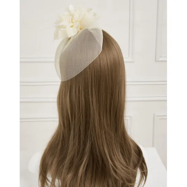 White Wedding Fascinator Tulle Beaded Organza Fascinators Hats Headwear Clip Vintage Elegant with Feathers Fur Flower 1 Piece Kentucky Horse Race Tea Party Ladies Day Headpiece