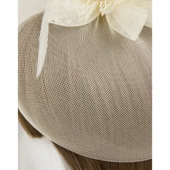 White Wedding Fascinator Tulle Beaded Organza Fascinators Hats Headwear Clip Vintage Elegant with Feathers Fur Flower 1 Piece Kentucky Horse Race Tea Party Ladies Day Headpiece