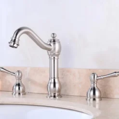 Widespread Bathroom Sink Mixer Faucet, 360° Swivel Brass 3 Hole 2 Handle Basin Tap Deck Mounted, Washroom Basin Vessel Water Tap with Hot and Cold Hose