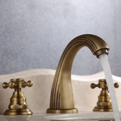 Widespread Bathroom Sink Mixer Faucet, Vintage Brass 3 Hole 2 Handles Basin Taps, Retro Style Bathroom Tap Contain with Cold and Hot Water Hose