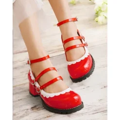 Women's Black and White Scalloped Mary Jane Block Heels – Patent Faux Leather Lolita Platform Shoes with Heart Buckles for Vintage or Cosplay Outfits