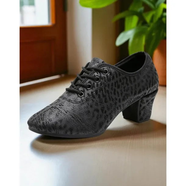 Women's Black Leopard Pattern Lace-Up Dance Shoes - Low Heel Professional Practice Jazz Shoes for Female Dancers and Studio Training