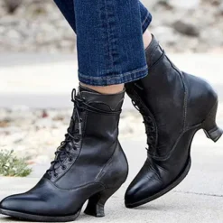 Women's Black Vintage Lace-Up Ankle Boots - Retro Faux Leather Victorian-Style Shoes for Cosplay, Reenactments, and Special Occasions