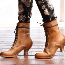 Women's Black Vintage Lace-Up Ankle Boots - Retro Faux Leather Victorian-Style Shoes for Cosplay, Reenactments, and Special Occasions