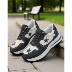 Women's Blue Denim Star Lace-Up Sneakers – Casual Vintage-Inspired Athletic Shoes for Parks, Weekend Errands and Picnics