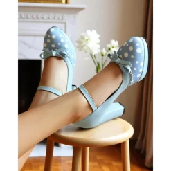 Women's Blue Polka Dot Block Heel Mary Janes – 1950s Vintage Style with Bows, Ideal for Tea Parties, Dates & Lolita Fashion