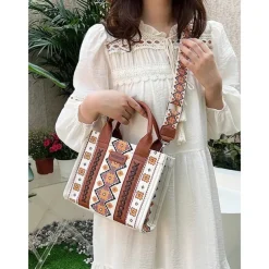 Women's Boho Ethnic Print Tote Bag – Vintage-Inspired Canvas Handbag with Leather Accents, Ideal for Casual Outings and Everyday Use