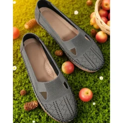 Women's Breathable Flyknit Cut-Out Loafers – Lightweight Casual Slip-On Shoes for Gardening and Outdoor Activities