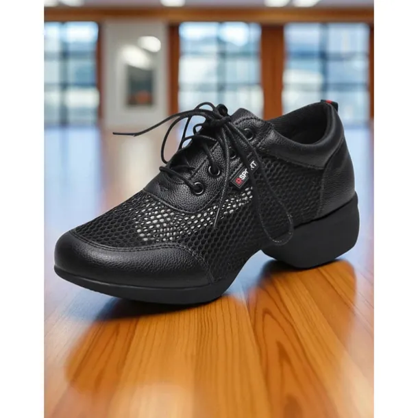 Women's Breathable Mesh Jazz Dance Sneakers - Lightweight Lace-Up Shoes for Professional Practice and Performance