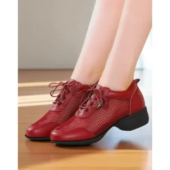 Women's Breathable Mesh Jazz Dance Sneakers - Lightweight Lace-Up Shoes for Professional Practice and Performance