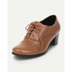 Women's Brown Oxford Shoes with Lace-Up & Brogue Detailing - Classic Mid-Heel for Professional & Vintage Casual Wear