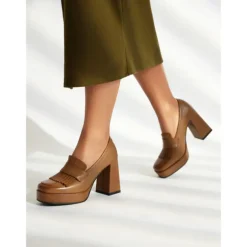 Women's Brown Platform Loafer Heels with Tassel Fringe – Retro Chunky Block High Heel Shoes for Casual and Party Wear