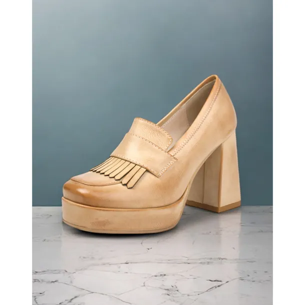 Women's Brown Platform Loafer Heels with Tassel Fringe – Retro Chunky Block High Heel Shoes for Casual and Party Wear