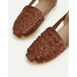 Women's Brown Woven Faux Leather Slip-On Flats – Breathable Vintage Casual Loafers for Spring & Autumn Walks and vacation