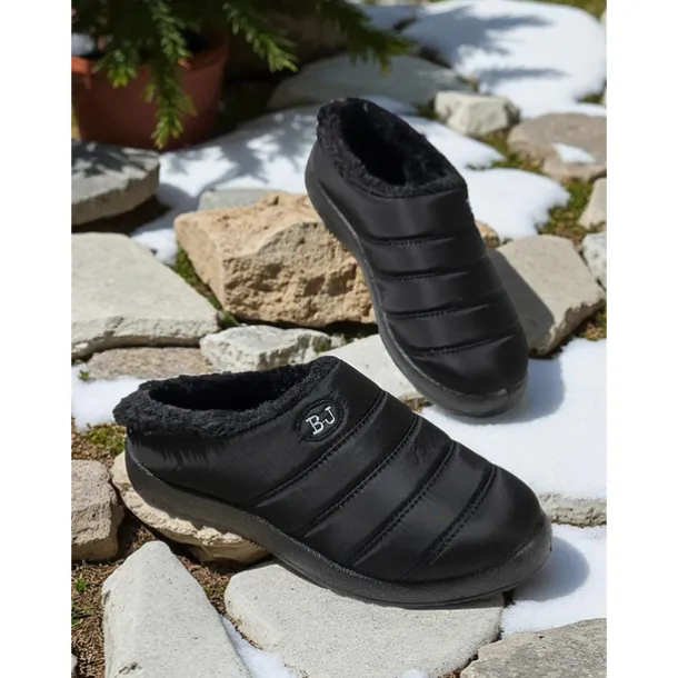 Women's Burgundy Waterproof Winter Slip-On Shoes – Warm Fur-Lined Anti-Slip Mules for Snowy Days, Outdoor Errands and Casual Daily Wear