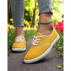 Women's Canvas Sneakers – Lightweight Lace-Up Casual Shoes for Spring Outings, Street Style, and Everyday Comfort