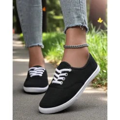 Women's Canvas Sneakers – Lightweight Lace-Up Casual Shoes for Spring Outings, Street Style, and Everyday Comfort