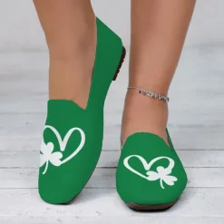 Women's Comfortable Green Slip-On Flats with Clover Heart Printed Design Perfect for Celebrate St. Patrick's Day